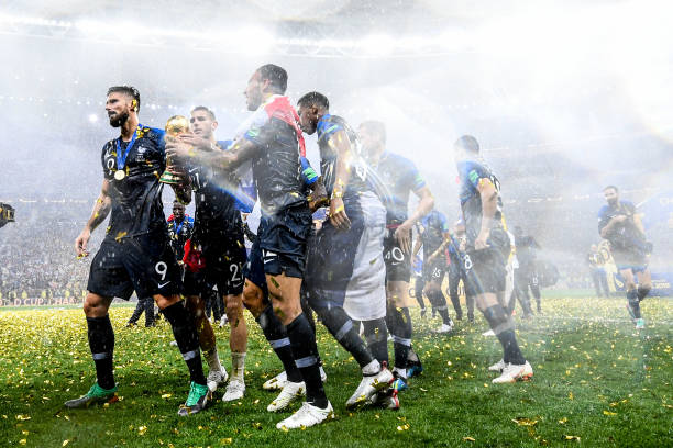 帮助他们在 帮助他们在