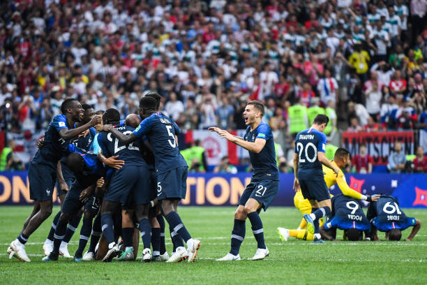 西个人的高 西个人的高